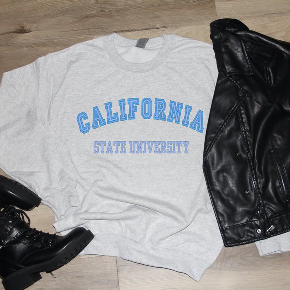 California State University Crewneck Sweatshirt California University Sweater - Picture 1 of 2